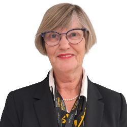 Lorraine a hospital volunteer