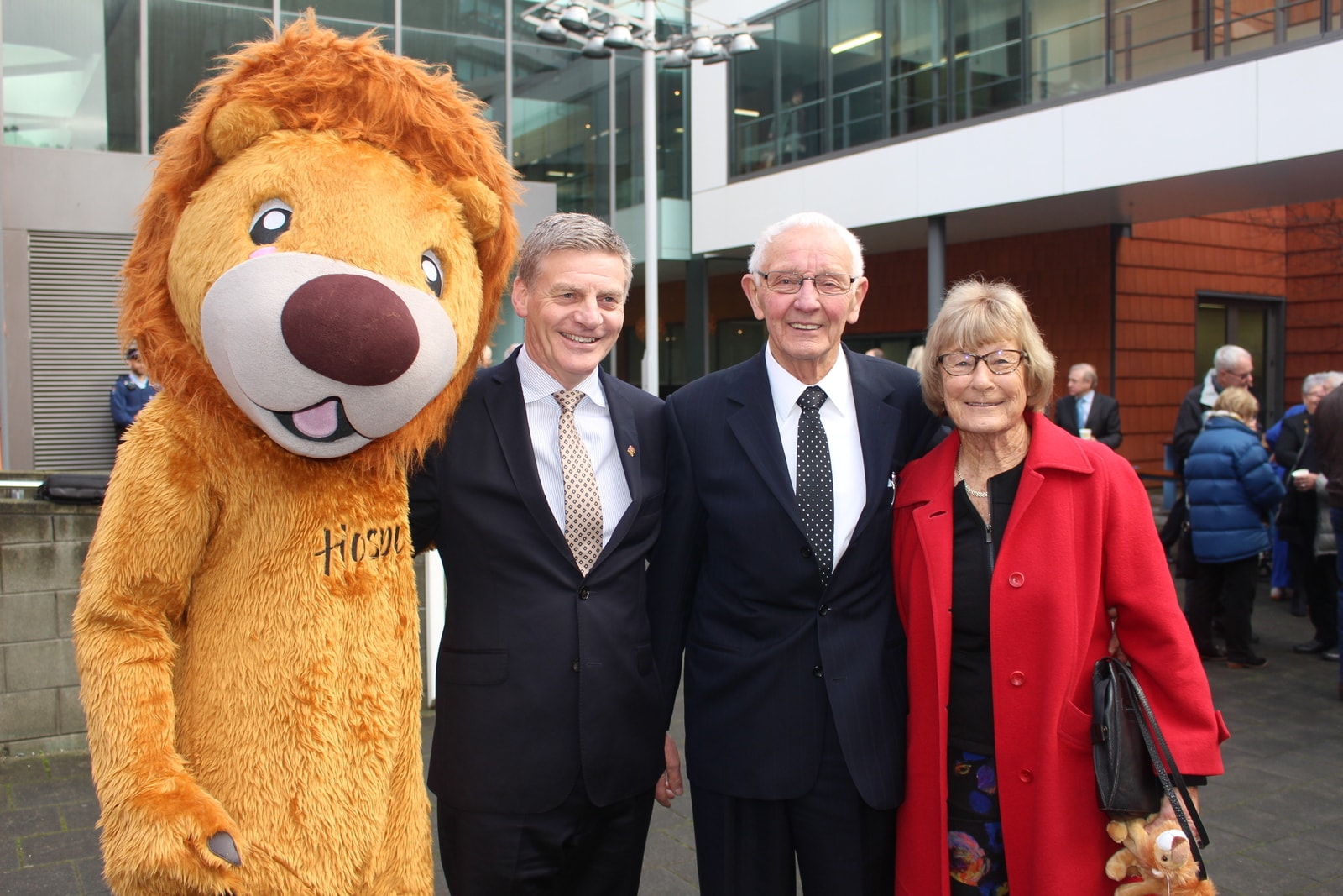 Mr Mark Dunajtschik will build new Children's Hospital