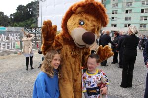 Wellington Children's Hospital patients Lila and Eddie, with Hospi